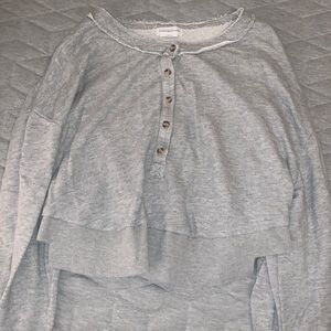 Cropped pullover